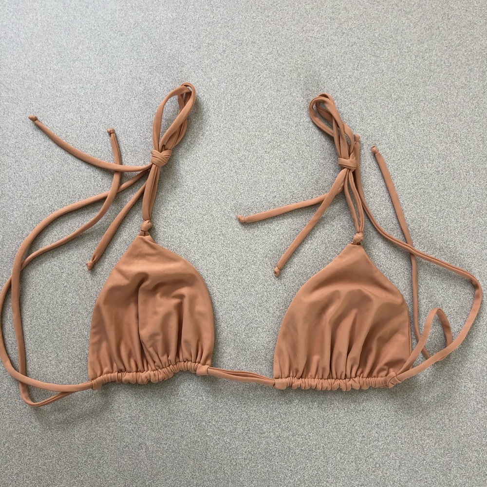 NWOT Mehli Heli Ava Top Large